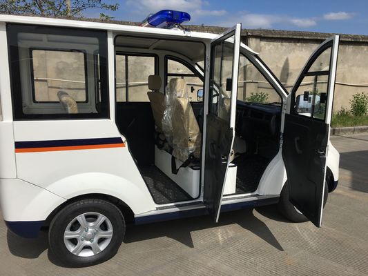 O carro-patrulha bonde de baixa velocidade 2+3 assenta o elevado desempenho do carrinho de golfe de 5 passageiros