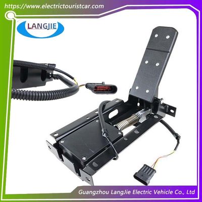 Parte do carro de golfe EZGO TXT com acelerador de pedal